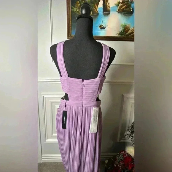 BNWT Crisscross Cut-Out pleated and lined long Gown - Picture 5 of 17